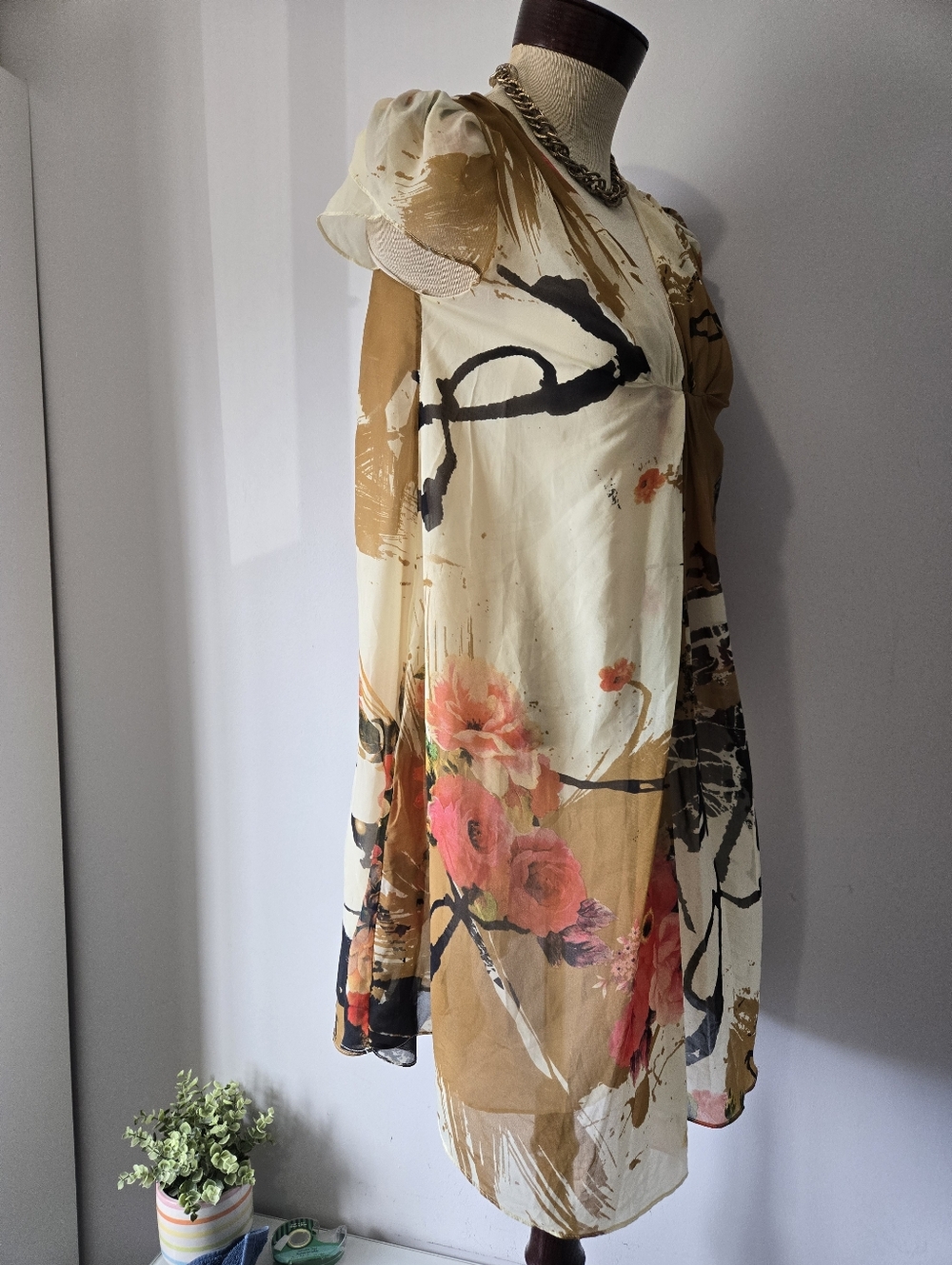 Diane von Furstenberg Silk Botanical Abstract Cream,brown, Pink Midi Dress. 4 - Picture 5 of 12